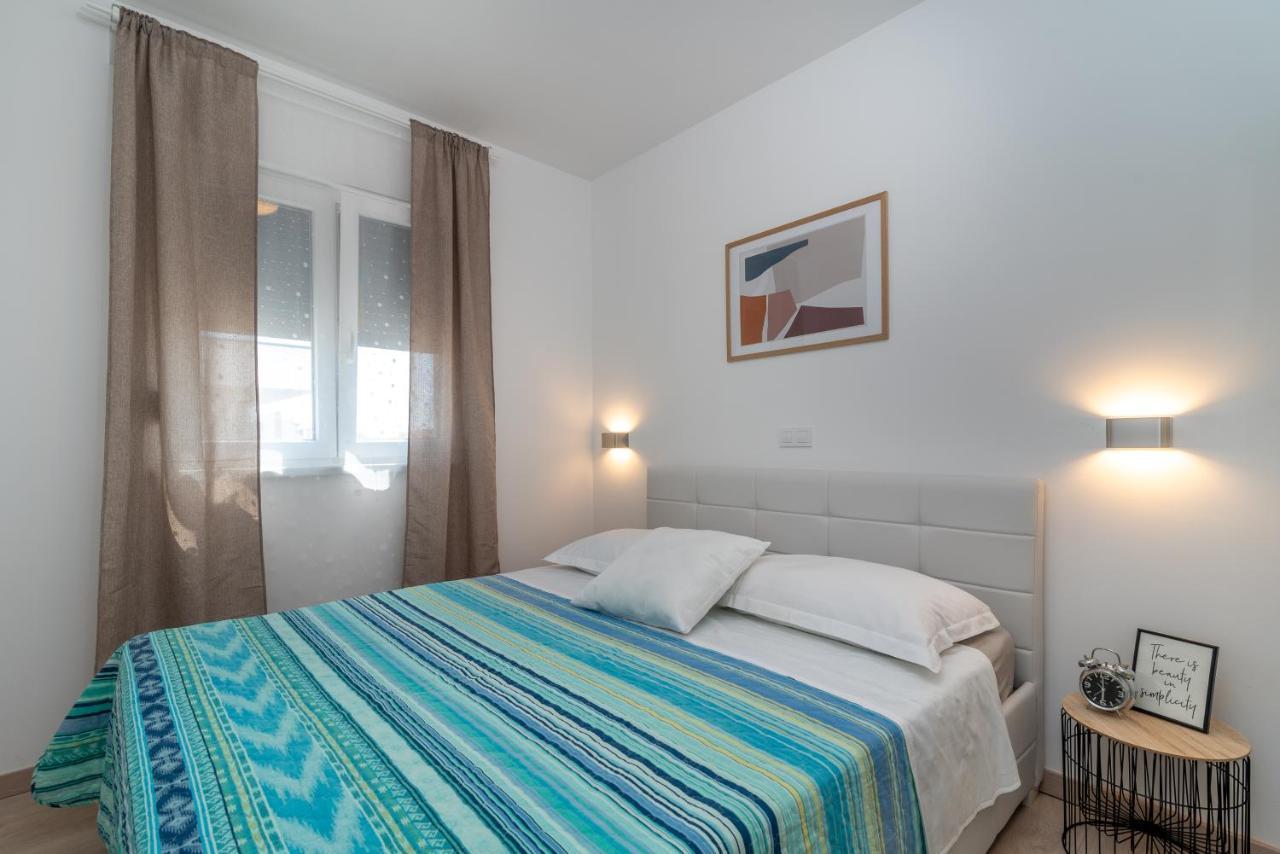 Apartmán Apartman Lotos Trogir Exteriér fotografie